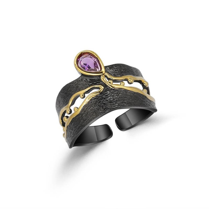 Schwarzer Ring mit Amethyst