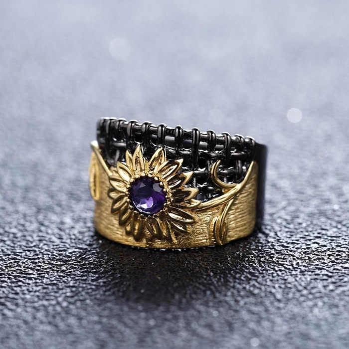 Goldene Ring Blume mit Amethyst