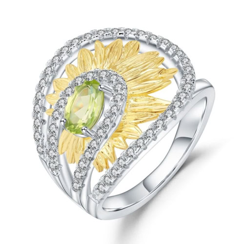 Personalisierter Ring mit Peridot