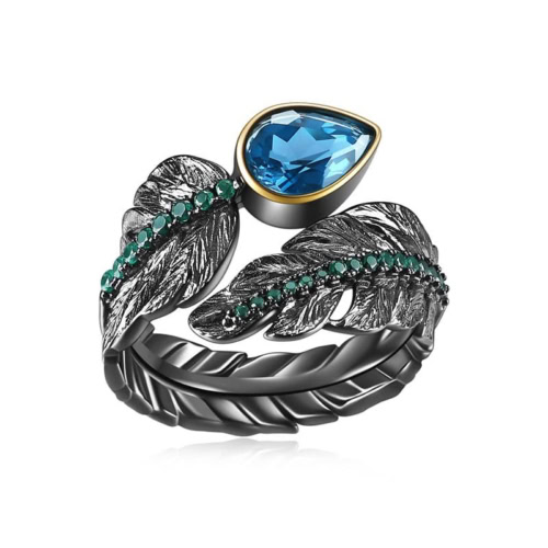 schwarze Leaf Ring mit London Blue Topas