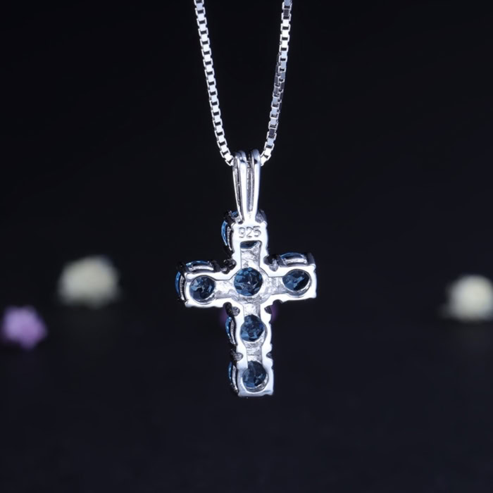 Damen Kette Silber mit Kreuz