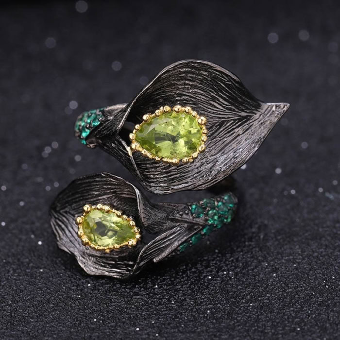 Ring Blume mit Peridot